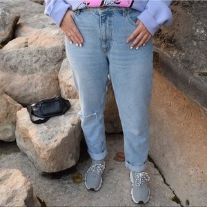 Zara ripped light wash mom Jeans